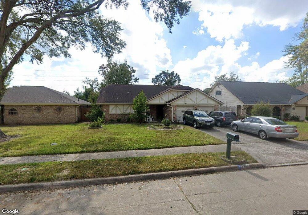 6207 Pincay Oaks St, Houston, TX 77088 - photo 1