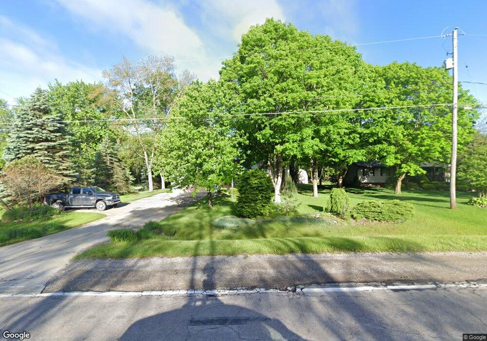 6363 N Elms Rd, Flushing, MI 48433 - photo 1