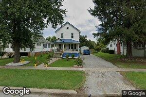 624 1st St, Mounds, IL 62964
