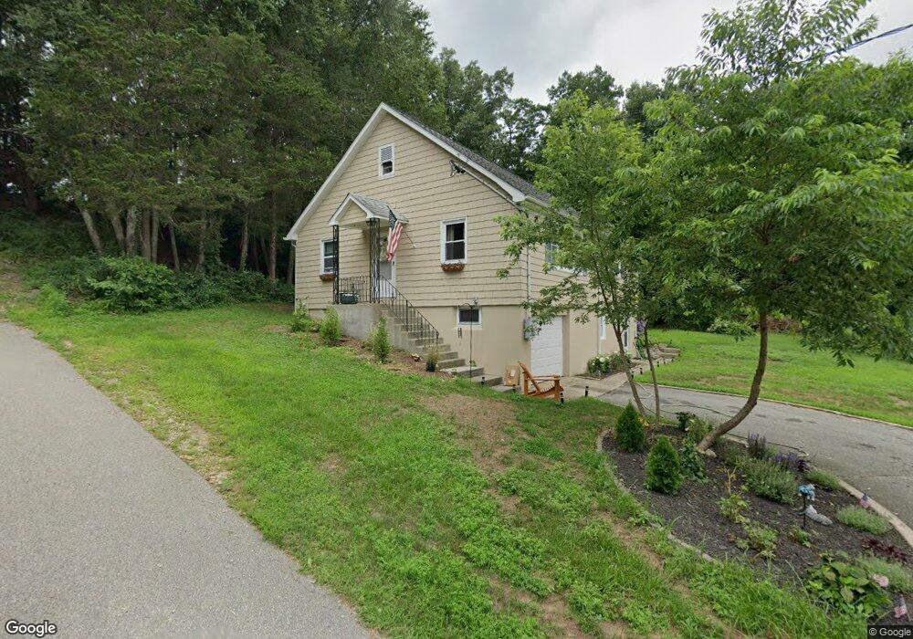 3 Joseph Street 206 Baltic Rd, Norwich, CT 06360 - photo 1