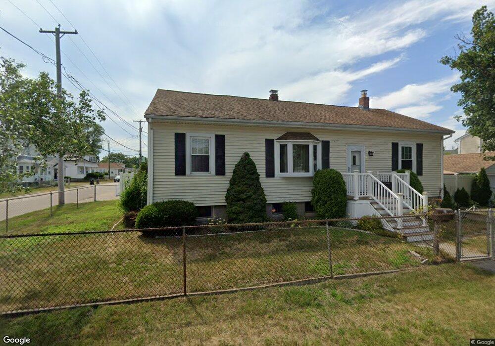 21 Ashburne St, Pawtucket, RI 02861 - photo 1