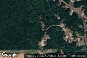 24 King Richard Dr, MacKinaw, IL 61755