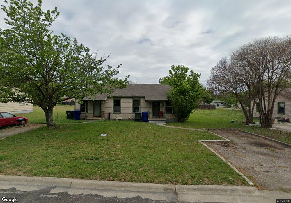 302 W Lincoln Ave, Copperas Cove, TX 76522 - photo 1