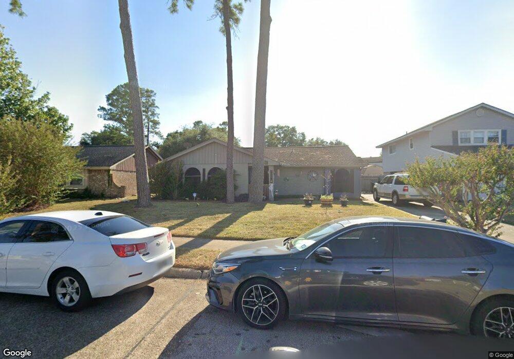 7007 Woodfern Dr, Houston, TX 77040 - photo 1