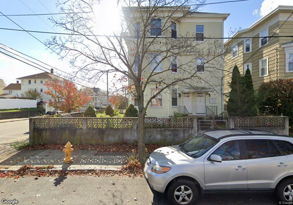 106 Dunnell Ave, Pawtucket, RI 02860 - photo 1