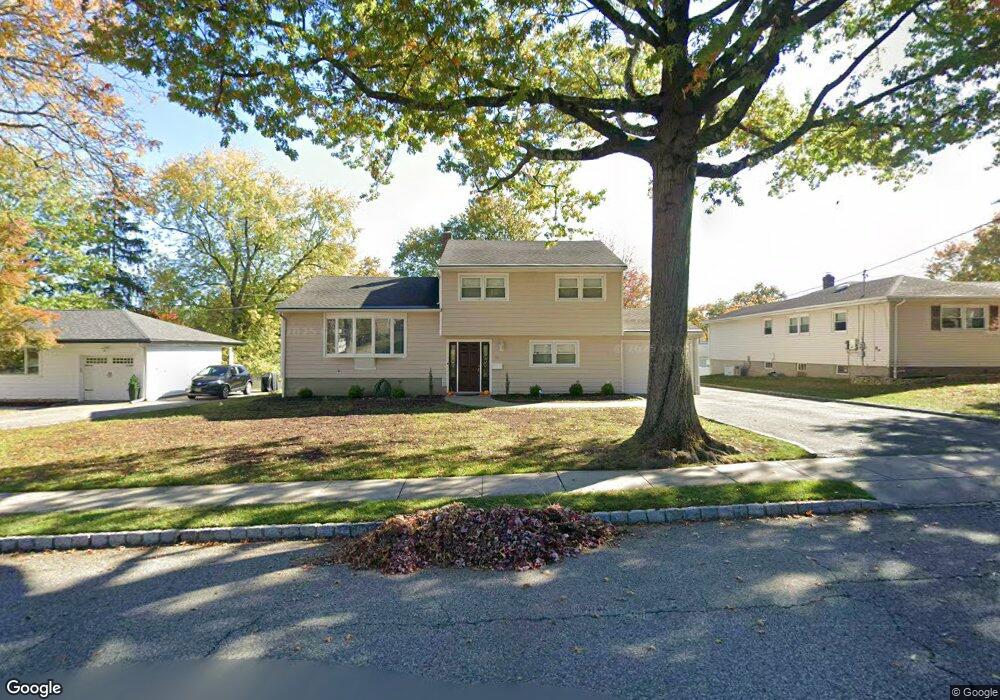 28 Meadowbrook Ln, Cedar Grove, NJ 07009 - photo 1