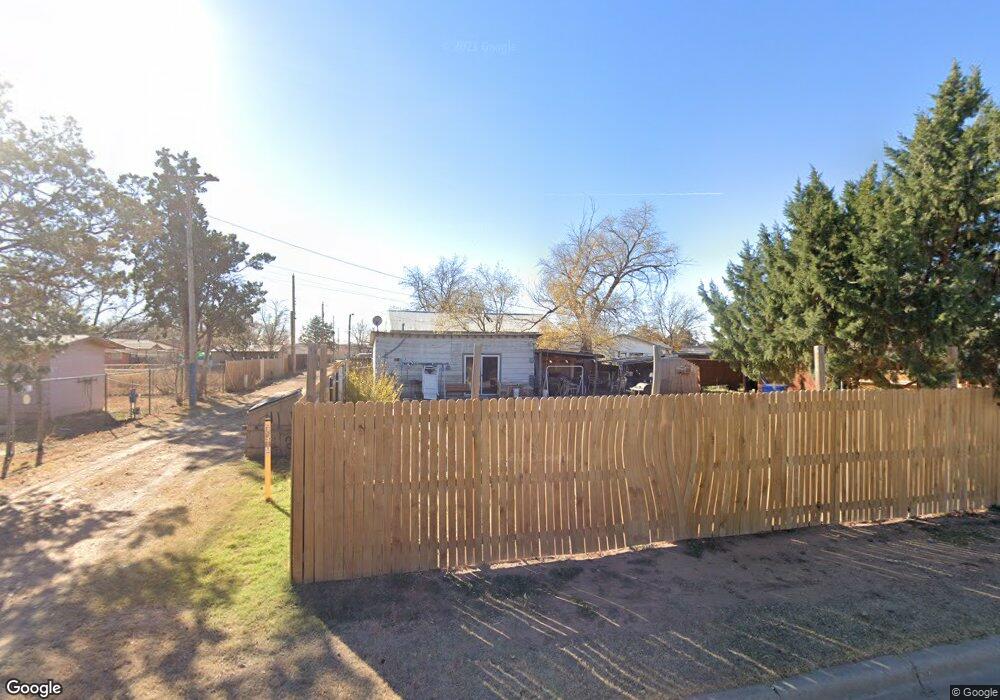 708 Amarillo St, Plainview, TX 79072 - photo 1