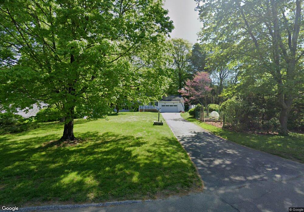 21 Sharon Rd, Trumbull, CT 06611 - photo 1