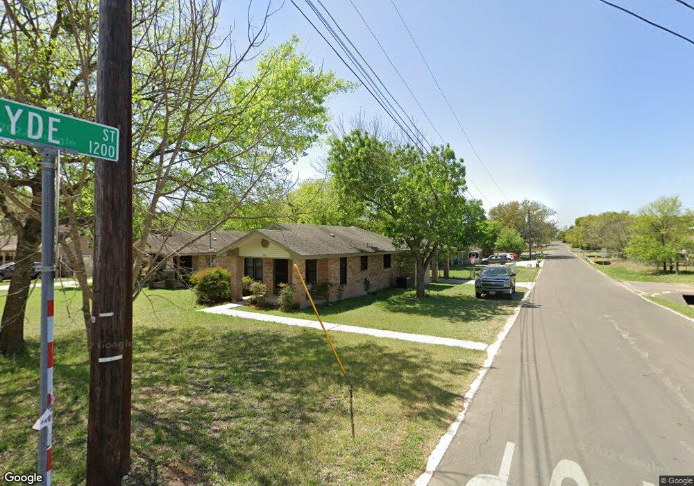 1311 N Bishop St, San Marcos, TX 78666 - photo 1