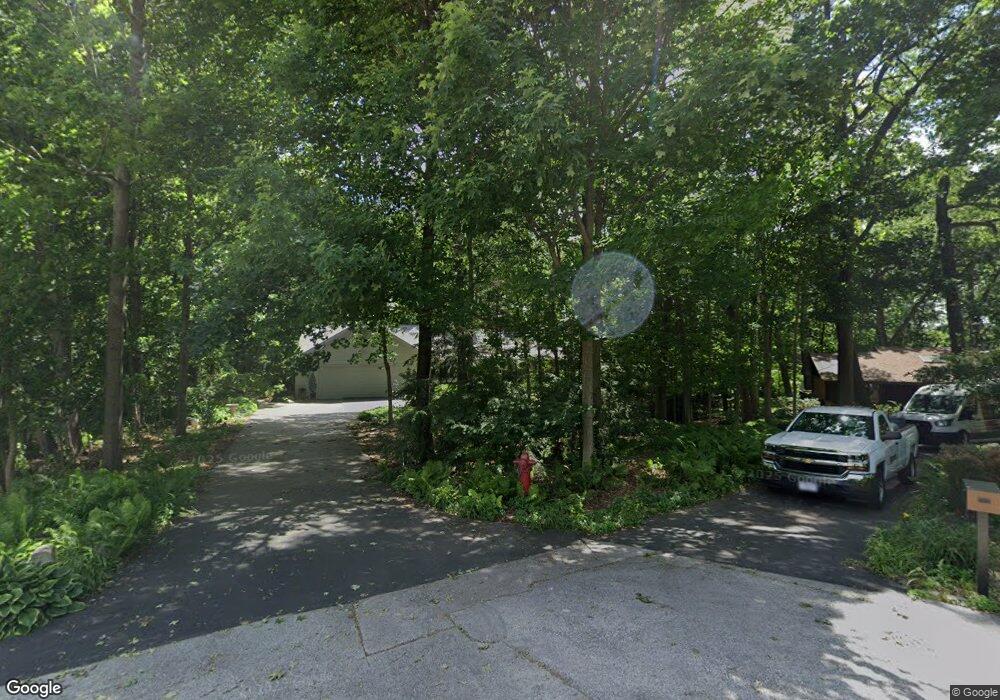 13205 Caroline Ct, Elm Grove, WI 53122 - photo 1