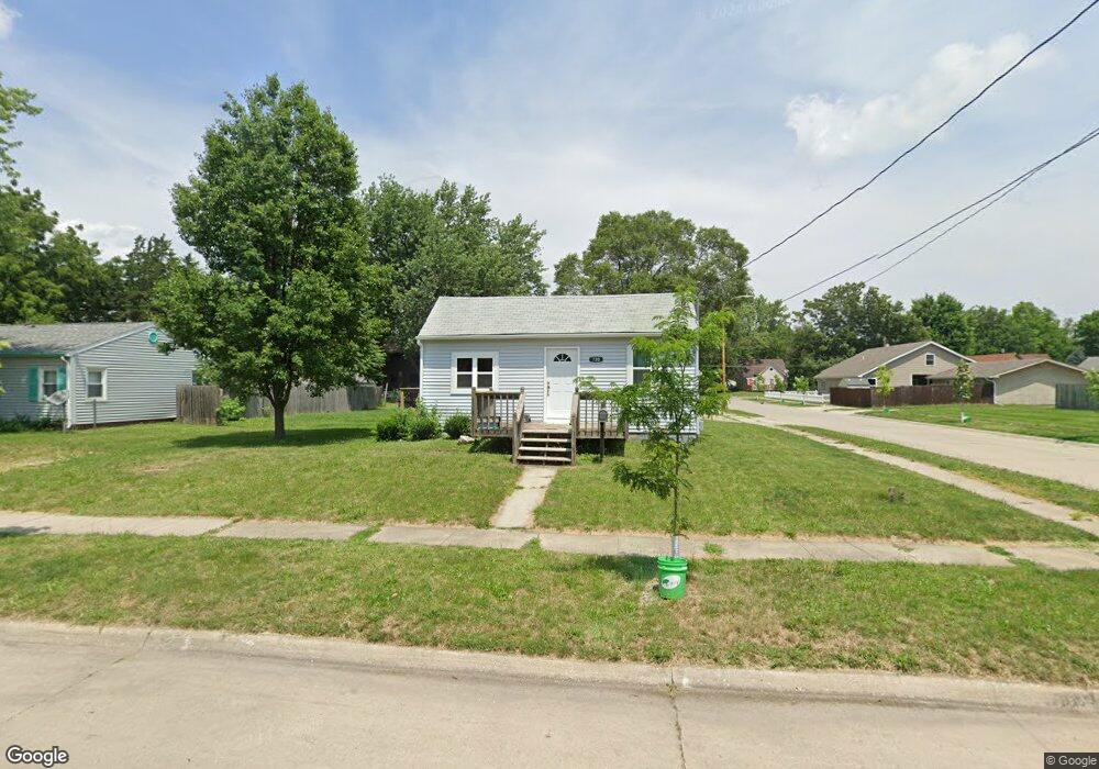 720 E Dunham Ave, Des Moines, IA 50315 - photo 1