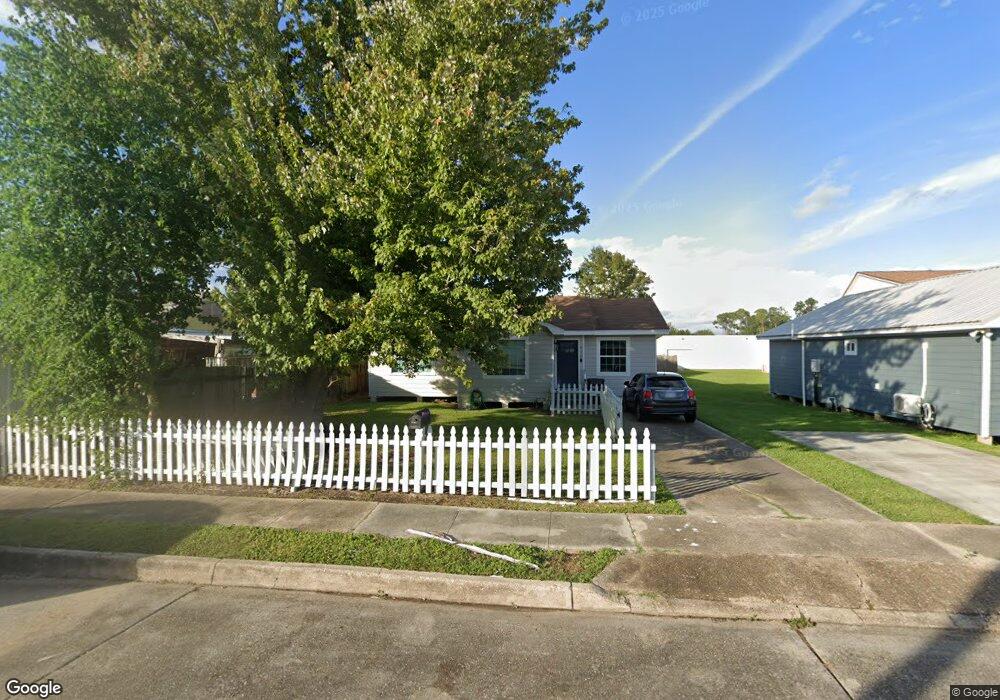 610 Pear St, Houma, LA 70364 - photo 1