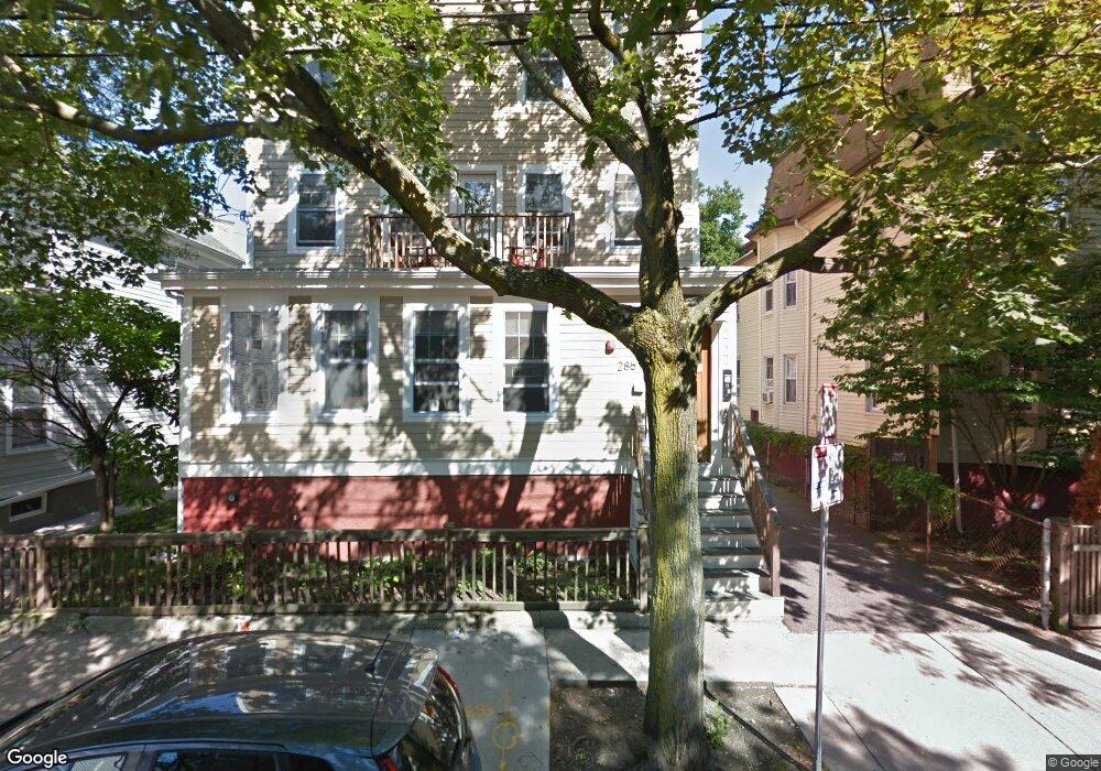 286 Windsor St unit 2, Cambridge, MA 02139 - photo 1