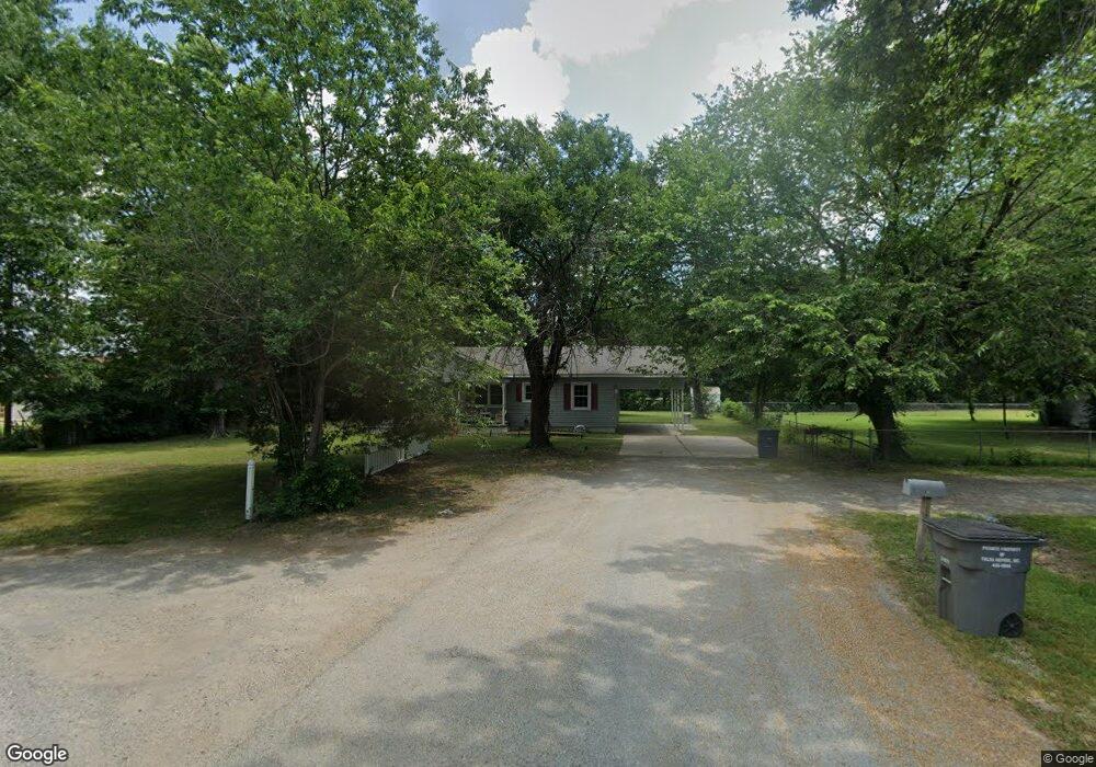 300 W Muskogee Ave, Chouteau, OK 74337 - photo 1