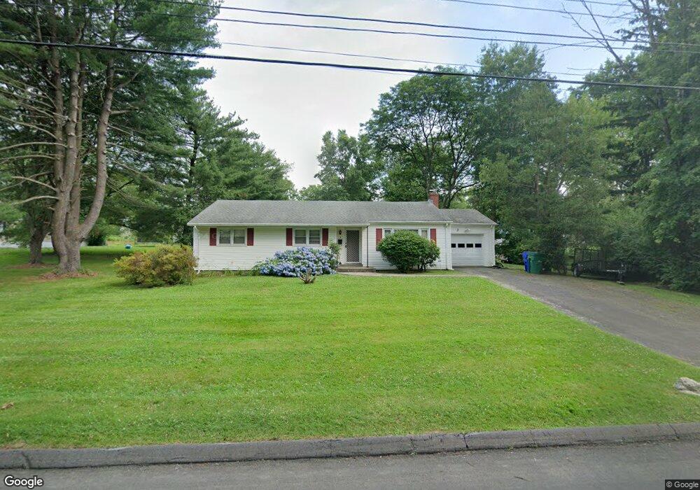 3 Clover Ln, Bloomfield, CT 06002 - photo 1