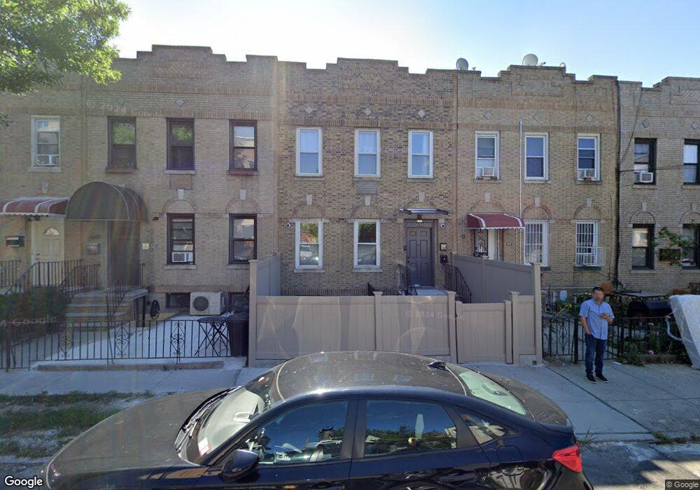 3151 47th St, Astoria, NY 11103 - photo 1