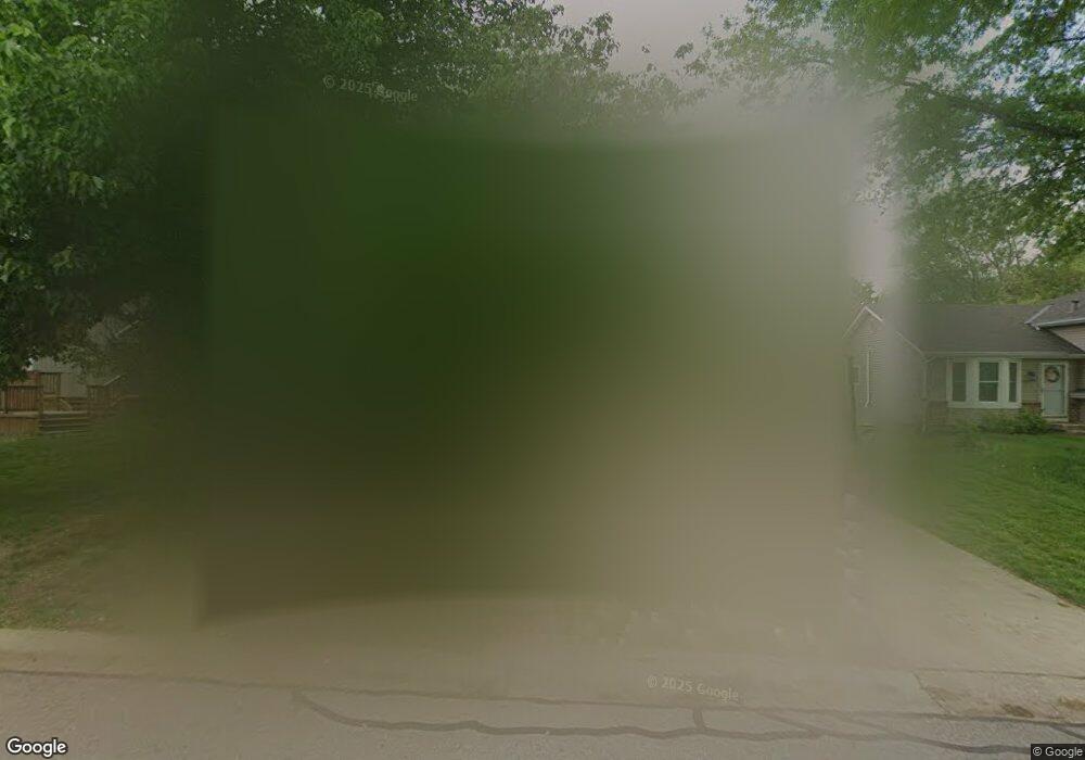 5025 Perry Ln, Shawnee, KS 66203 - photo 1