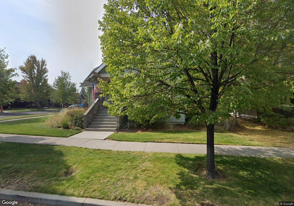 1211 NW Fort Clatsop St, Bend, OR 97701 - photo 1