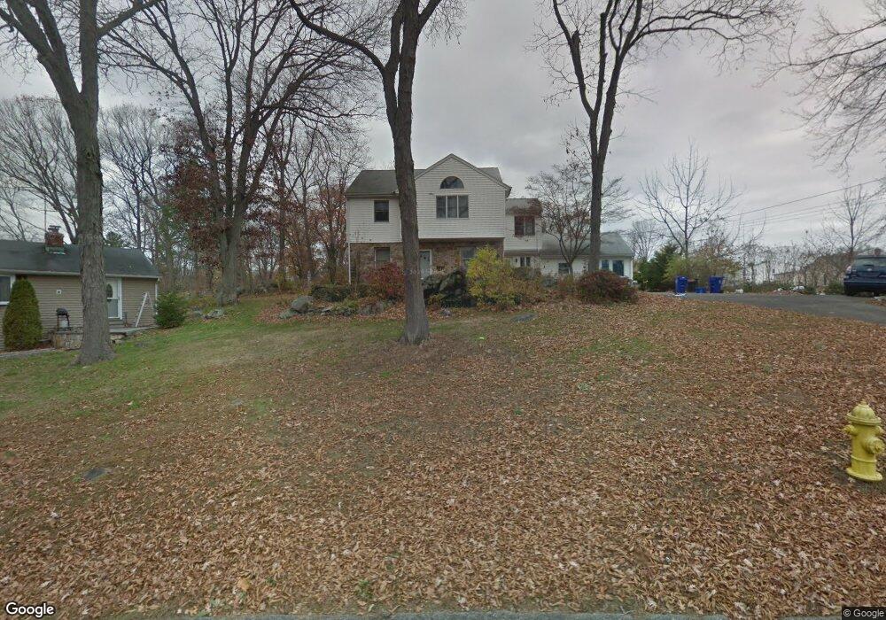 66 Cedar Crest Place unit 2ND F, Norwalk, CT 06854 - photo 1