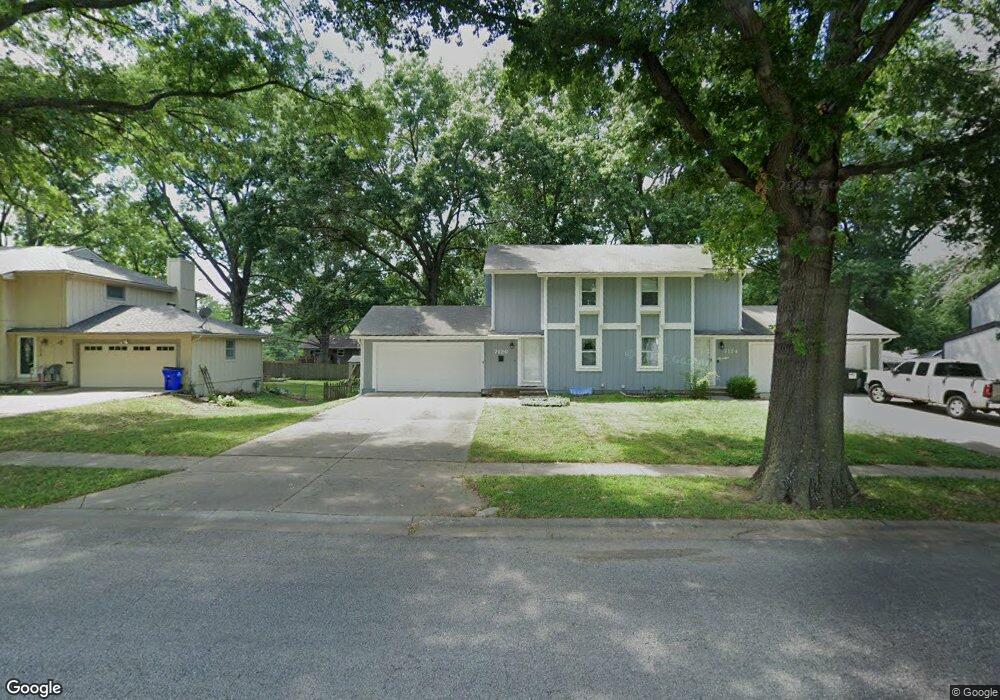 7126 Bond St, Shawnee, KS 66203 - photo 1