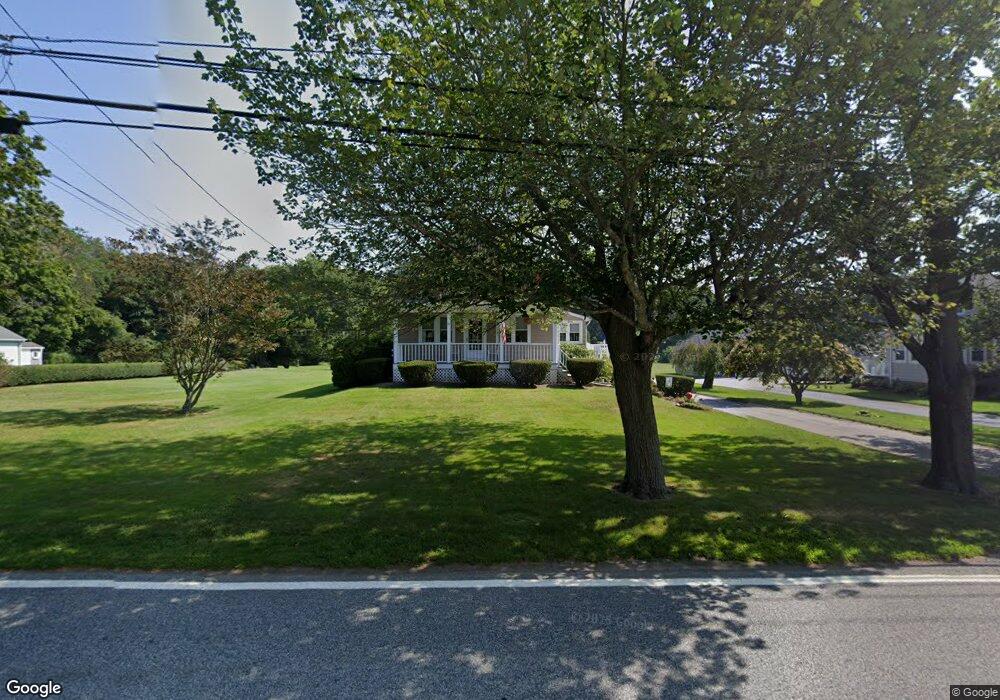 362 Middle Hwy, Barrington, RI 02806 - photo 1