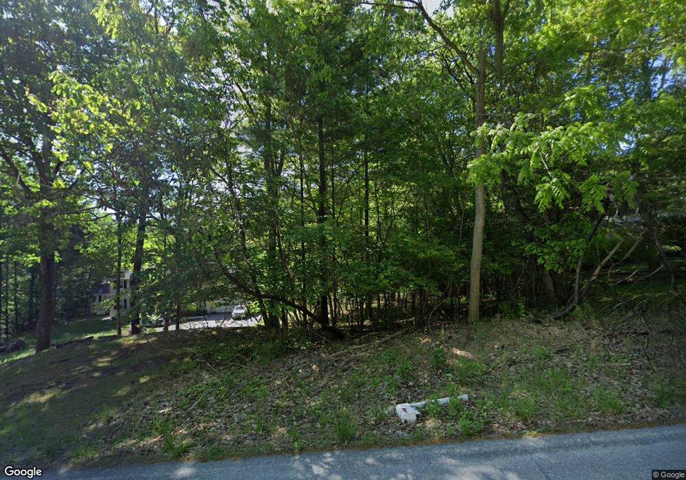 98 Chipperfield Dr, Effort, PA 18330 - photo 1