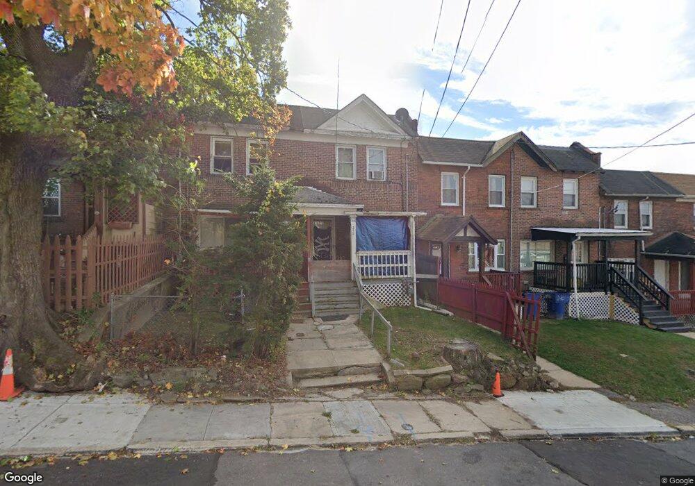 258 Wood St, Waterbury, CT 06704 - photo 1