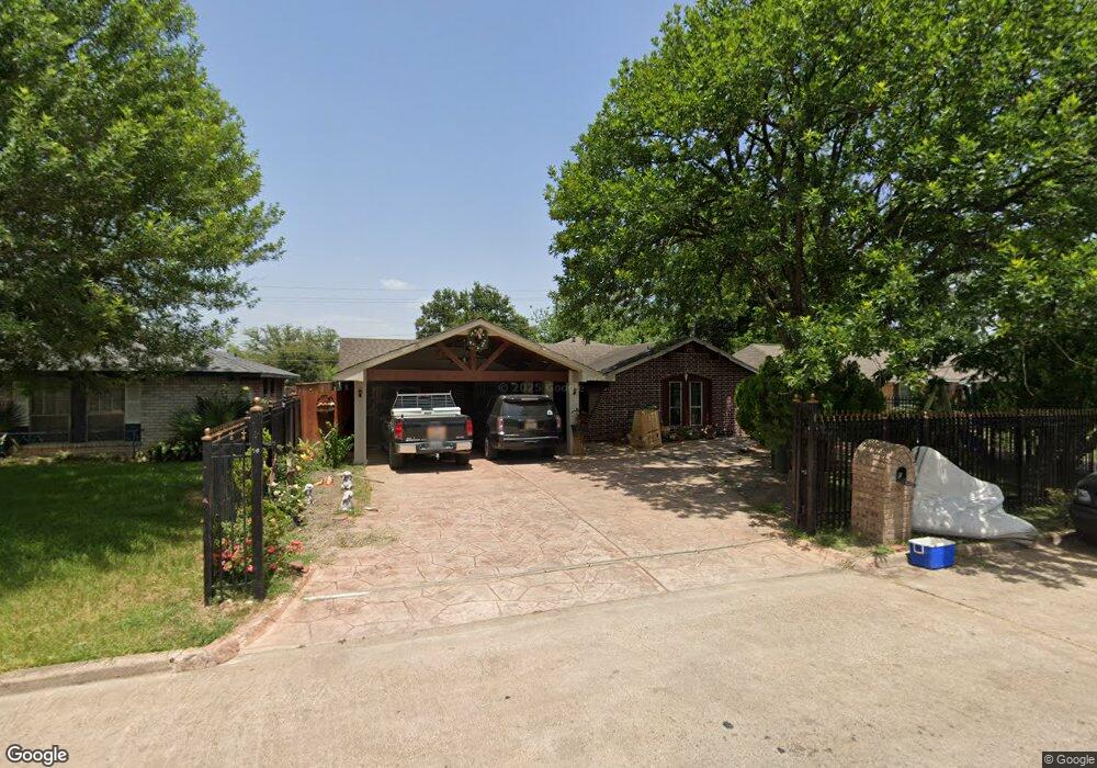 8350 Whitecastle Ln, Houston, TX 77088 - photo 1