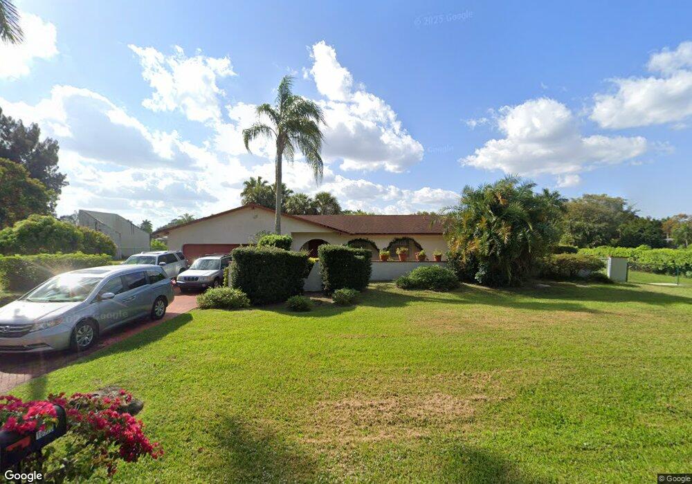10920 SW 40th Ct, Davie, FL 33328 - photo 1
