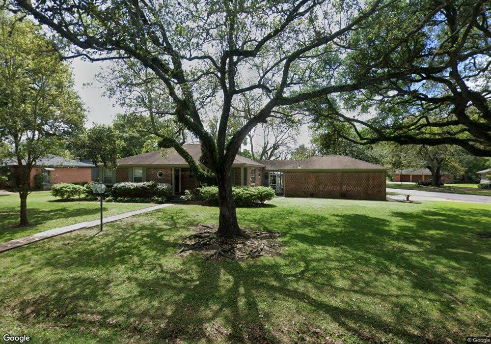 2400 Marguerite St, Bay City, TX 77414 - photo 1