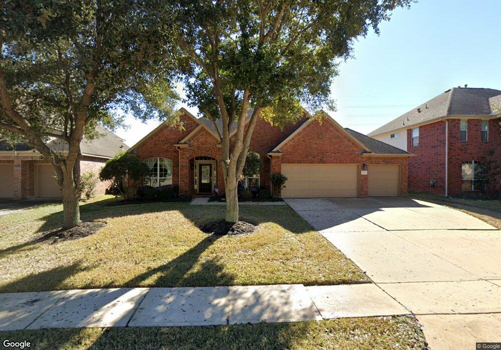 21819 Honeysuckle Grove Ln, Richmond, TX 77469 - photo 1