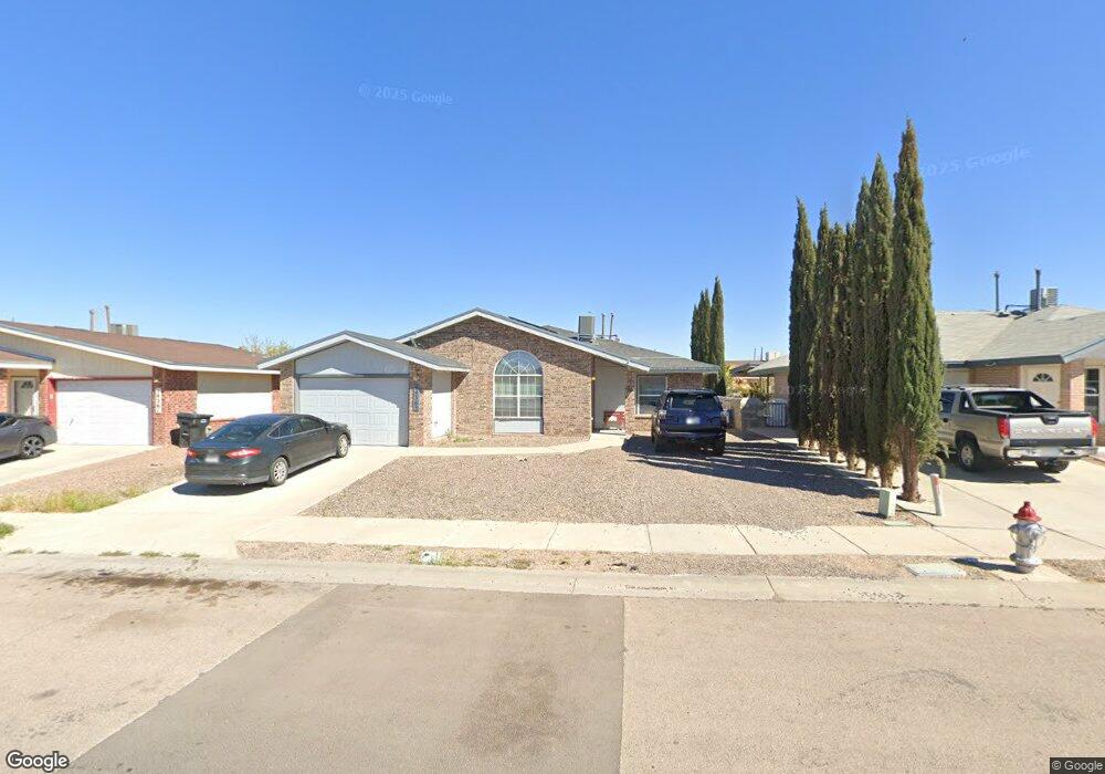 14365 Puentecillas Dr unit 3, Horizon City, TX 79928 - photo 1