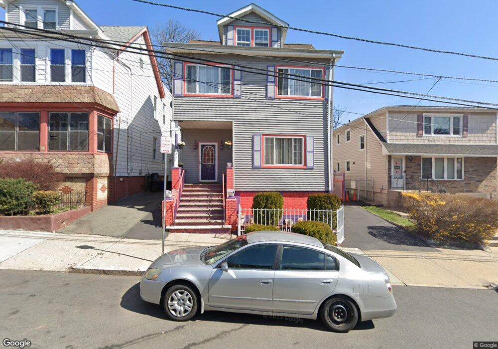 237 Shephard Ave, Newark, NJ 07112 - photo 1