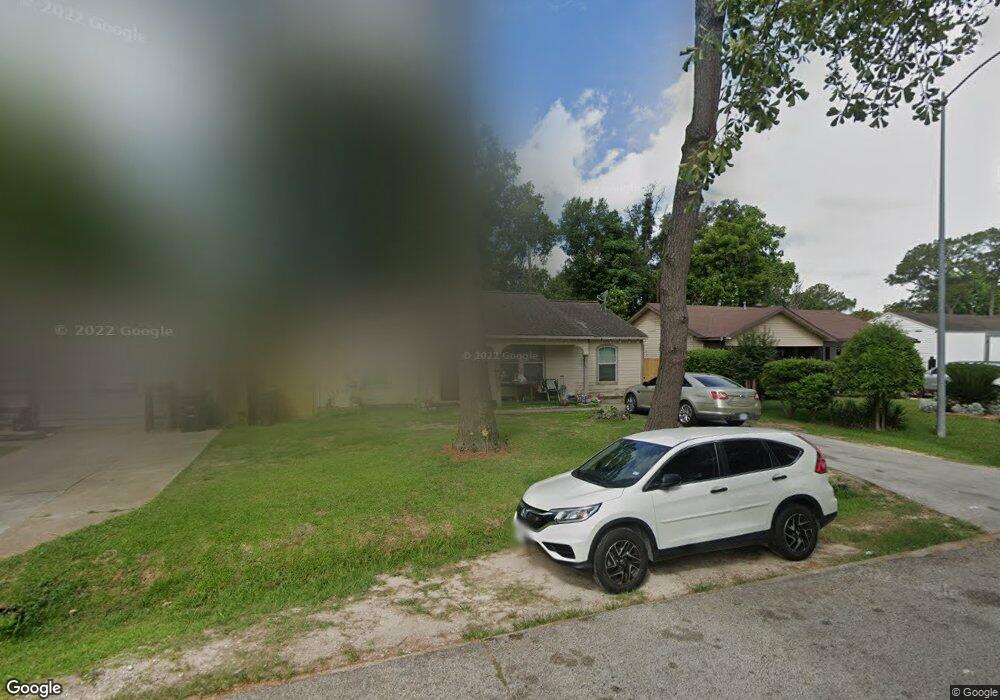 10009 Genemaury St, Houston, TX 77088 - photo 1