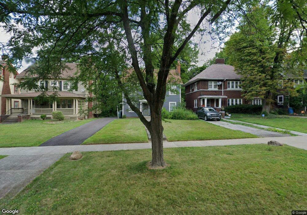 3341 Euclid Heights Blvd, Cleveland, OH 44118 - photo 1