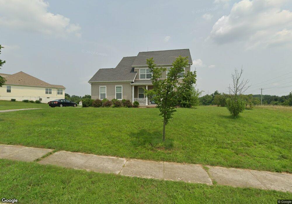 825 Sylvia Way, New Castle, DE 19720 - photo 1