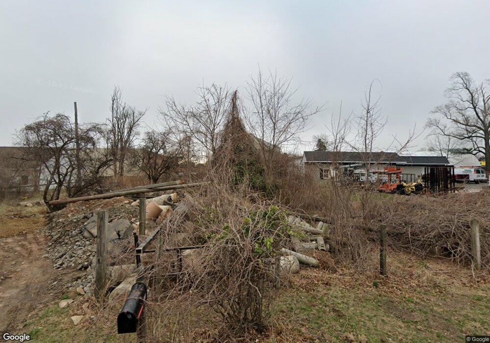 645 Catherine St, Warminster, PA 18974 - photo 1