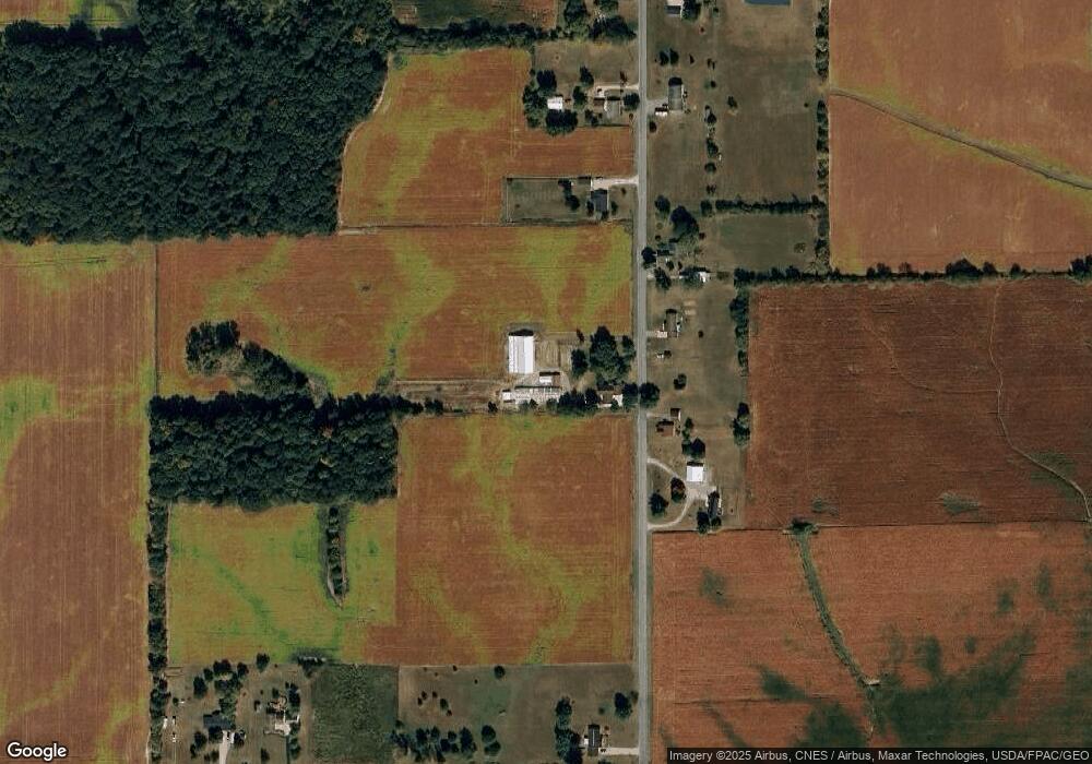 18743 Mudsock Rd, Wapakoneta, OH 45895 - photo 1