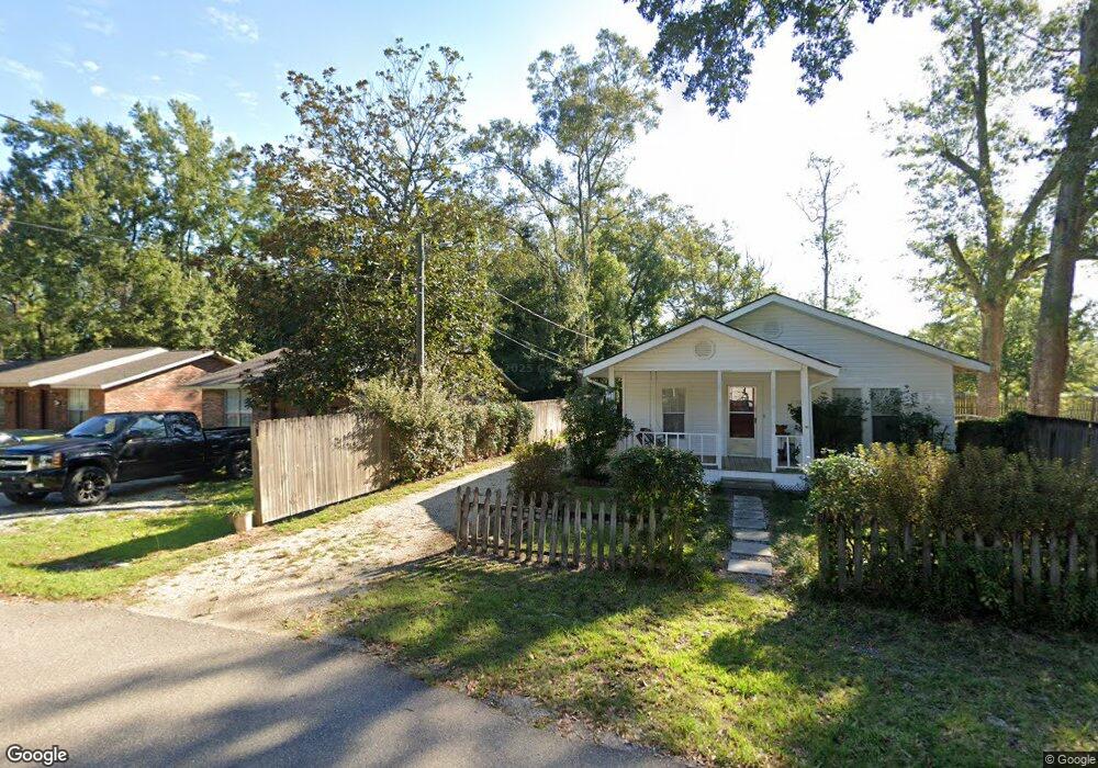 1002 Small St, Picayune, MS 39466 - photo 1