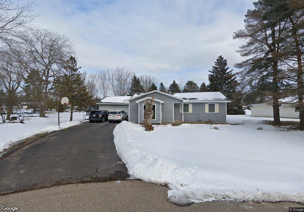 8088 Oreilly Cir, Davison, MI 48423 - photo 1