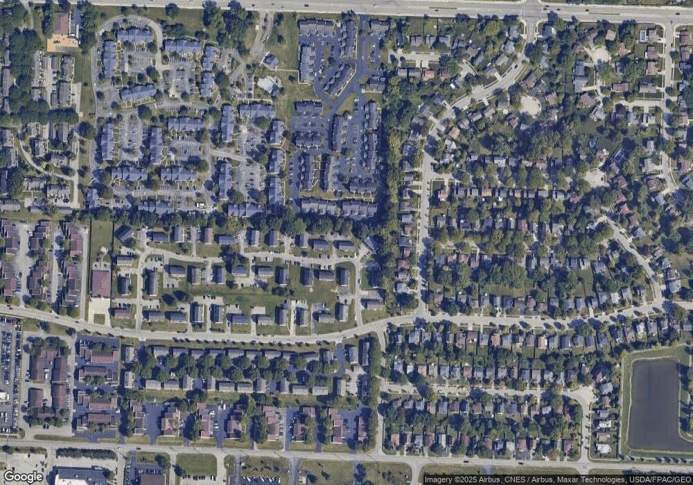 2530 Sandbury Blvd unit D, Columbus, OH 43235 - photo 1