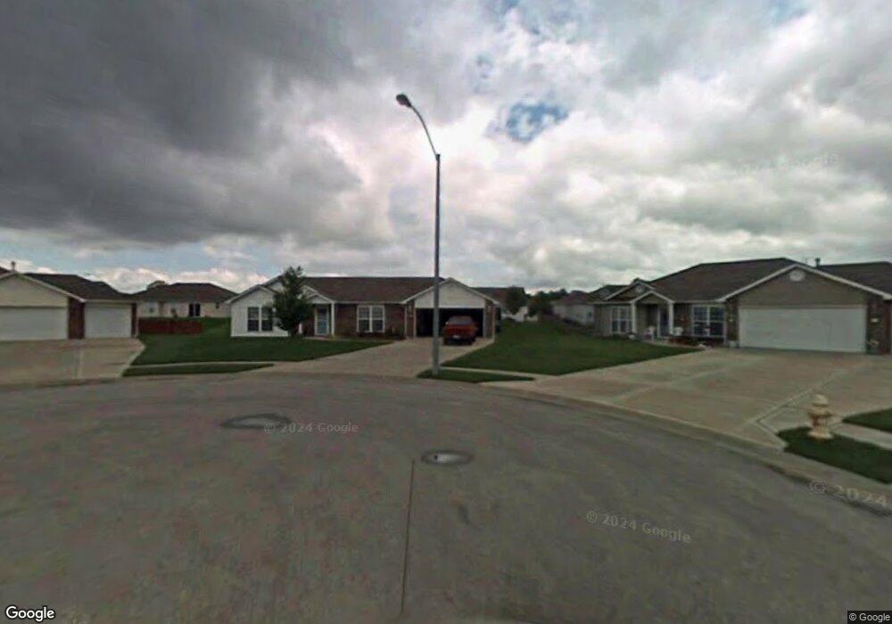 800 Clancy Ct, Raymore, MO 64083 - photo 1