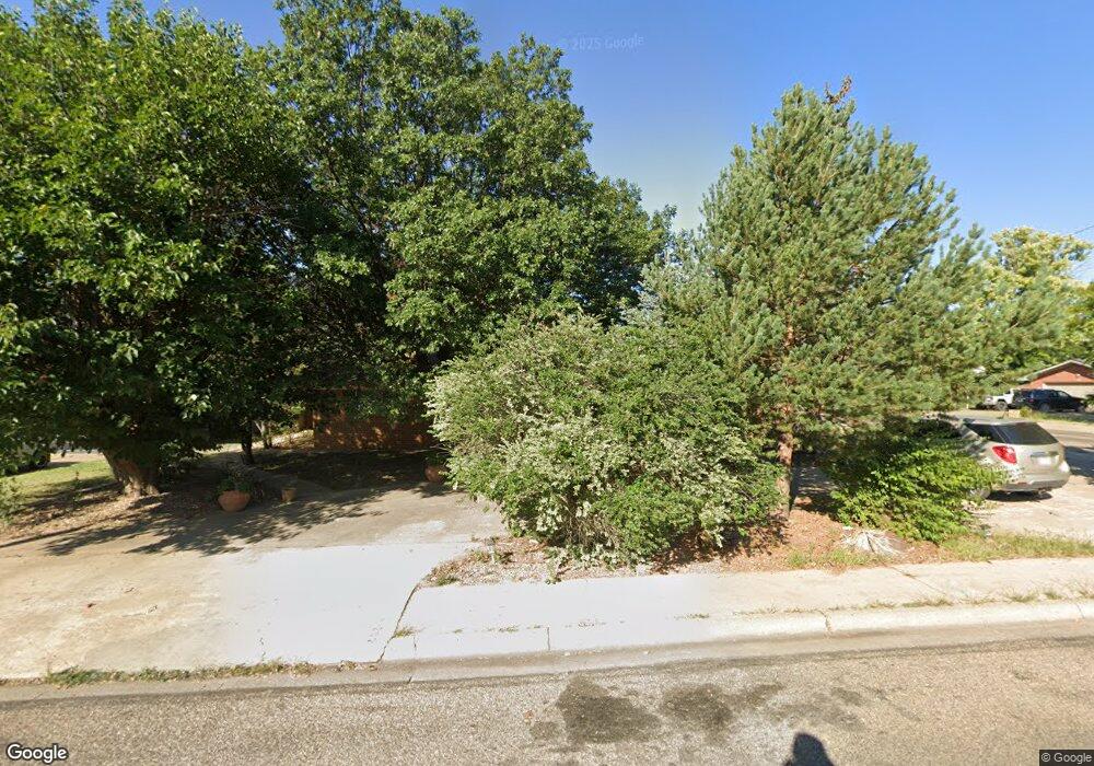 202 Phillips Dr, Dumas, TX 79029 - photo 1