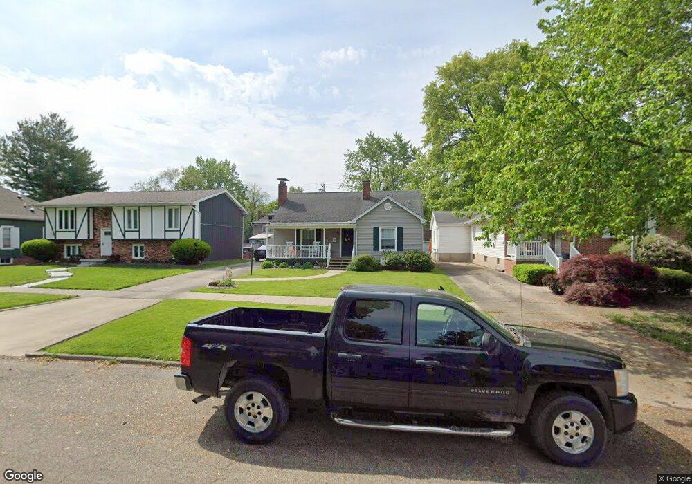 3017 Richmond Ave, Mattoon, IL 61938 - photo 1