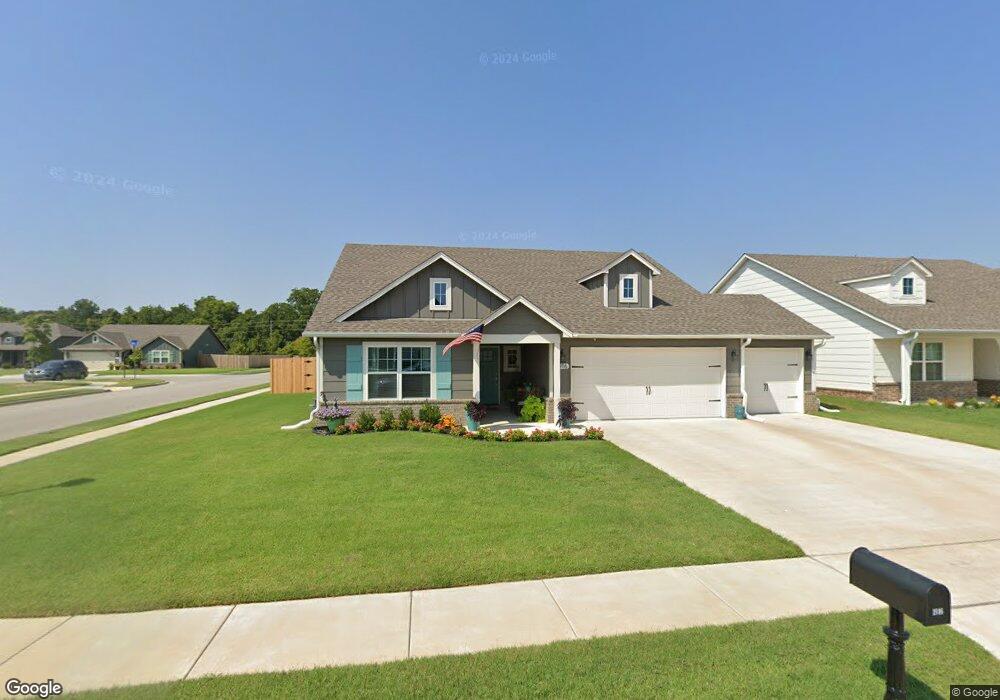 1916 E Union St, Broken Arrow, OK 74011 - photo 1