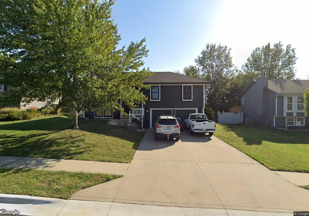 401 S Pelham Path, Raymore, MO 64083 - photo 1