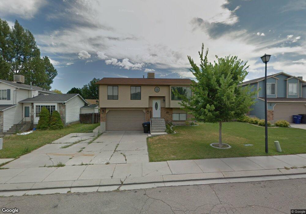 5153 Wake Robin Dr, West Jordan, UT 84081 - photo 1