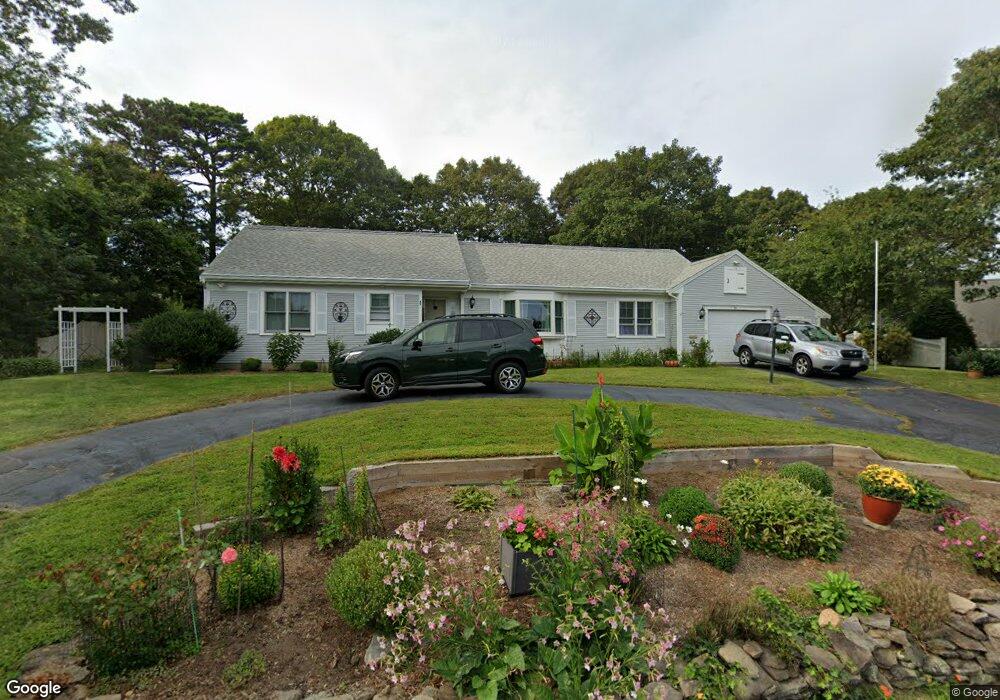 10 Midstream Dr, South Yarmouth, MA 02664 - photo 1