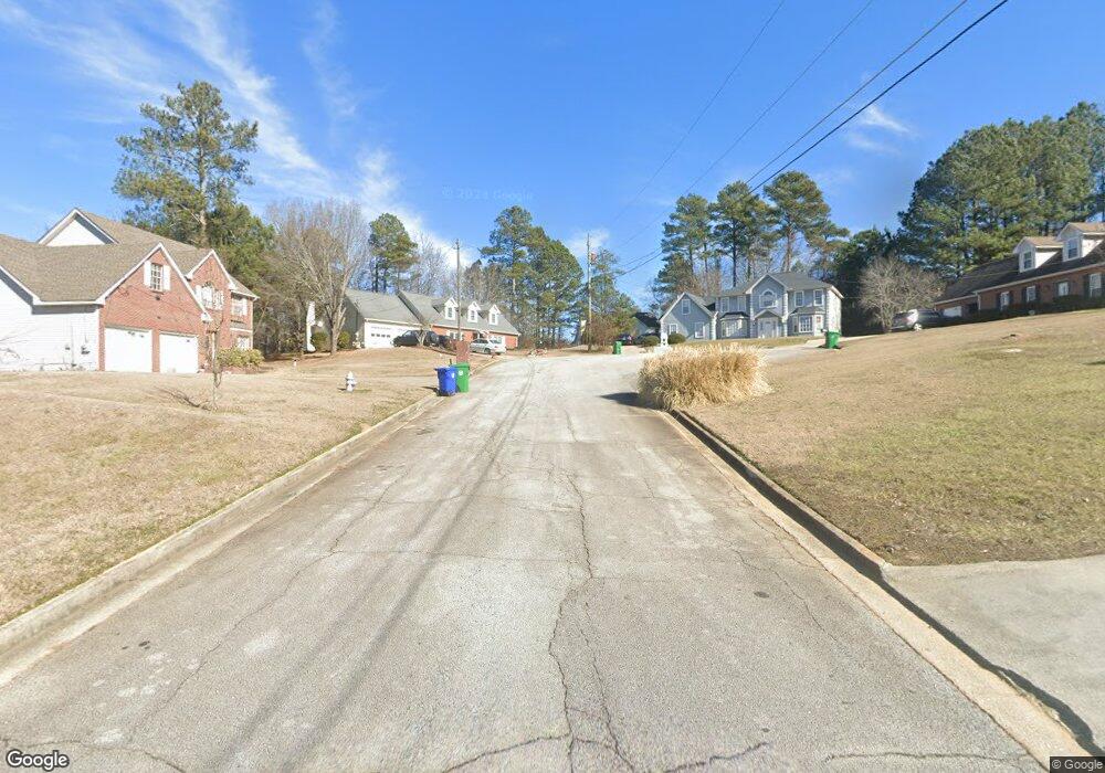 1550 Seths Way, Lithonia, GA 30058 - photo 1