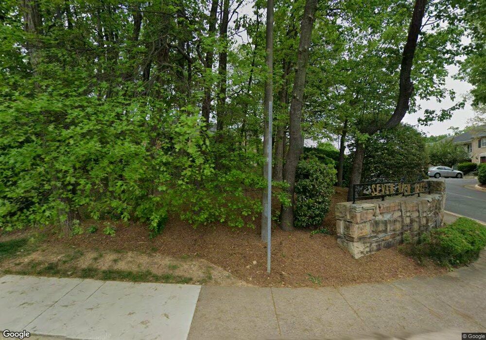 6400 Seven Oaks Ct, Falls Church, VA 22042 - photo 1